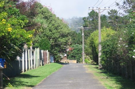 Photo of property in 1/26 Kaurilands Road, Titirangi, Auckland, 0604