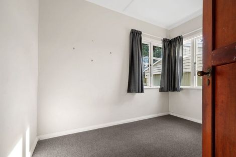 Photo of property in 10 Mcgregor Crescent, Masterton, 5810