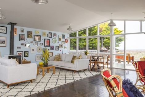 Photo of property in 81 Blue Pacific Parade, Riversdale Beach, Masterton, 5872