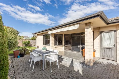 Photo of property in 6b Neeve Place, Taradale, Napier, 4112