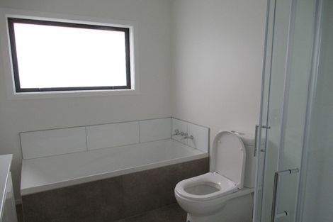 Photo of property in 24a Kings Drive, Levin, 5510