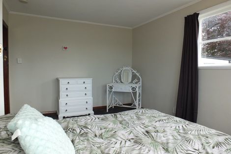 Photo of property in 37 Robinson Street, Foxton, 4814