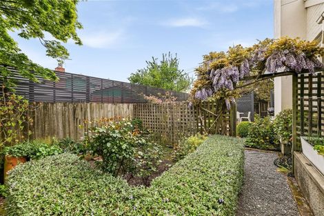 Photo of property in 35a Hamilton Avenue, Ilam, Christchurch, 8041