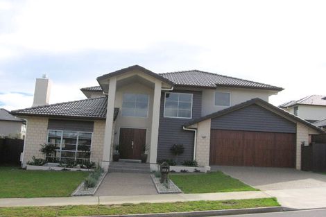 Photo of property in 123 Cyril French Drive, Flat Bush, Auckland, 2016