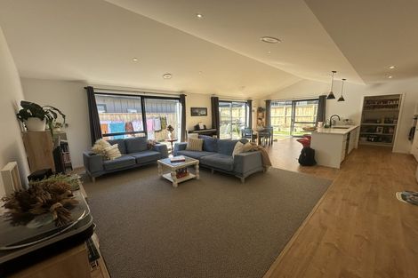 Photo of property in 9 Woolshed Road, Jacks Point, Queenstown, 9371