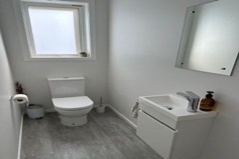 Photo of property in 8 Tainui Terrace, Tawa, Wellington, 5028