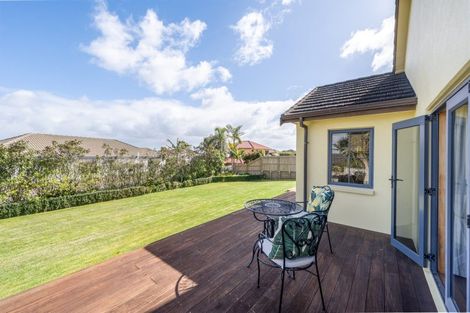 Photo of property in 49 Westerham Drive, Dannemora, Auckland, 2016