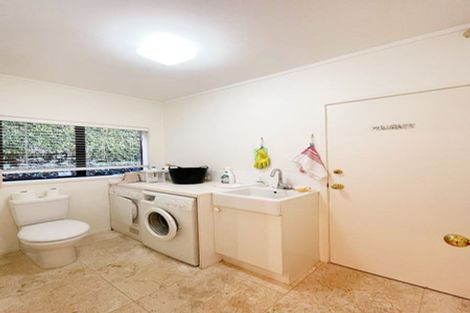 Photo of property in 78 Onewa Road, Northcote Point, Auckland, 0627