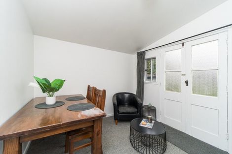 Photo of property in 9 Hinau Place, Cloverlea, Palmerston North, 4412