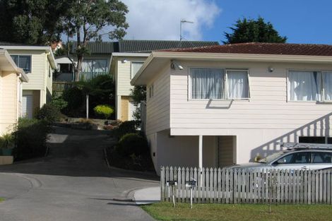 Photo of property in 1/46 Barbados Drive, Unsworth Heights, Auckland, 0632