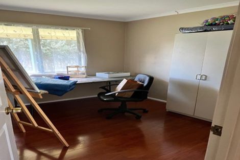 Photo of property in 16 Oakleigh Avenue, Takanini, 2112