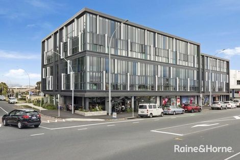 Photo of property in 2/436 Maunganui Road, Mount Maunganui, 3116