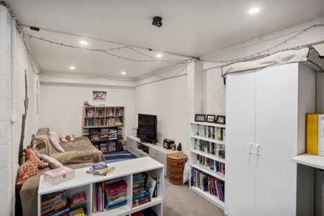 Photo of property in 255 Waitaha Road, Welcome Bay, Tauranga, 3112