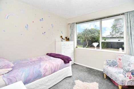 Photo of property in 19c Royal Park Drive, Parklands, Christchurch, 8083