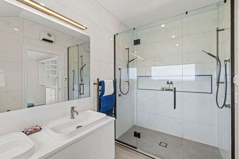 Photo of property in 87 Cashmere Road, Cashmere, Christchurch, 8022