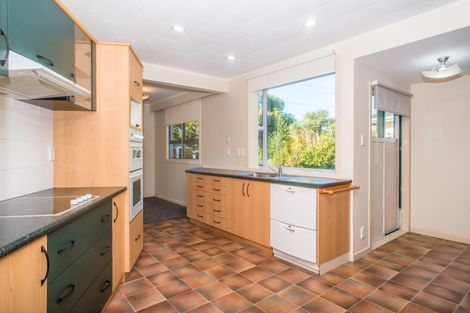 Photo of property in 30 Turenne Street, Inner Kaiti, Gisborne, 4010