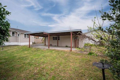 Photo of property in 28 Brightwell Street, Papakura, 2110
