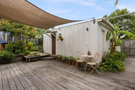 Photo of property in 35 Hospital Terrace, Hospital Hill, Napier, 4110