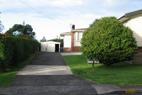 Photo of property in 52 Amberley Avenue, Te Atatu South, Auckland, 0610