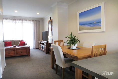 Photo of property in 91b Hobsonville Point Road, Hobsonville, Auckland, 0616