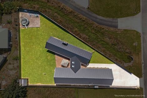 Photo of property in 46 Constitution Avenue, Milton, 9220