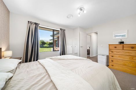 Photo of property in 37 Little Maude Drive, Lake Hawea, Wanaka, 9382