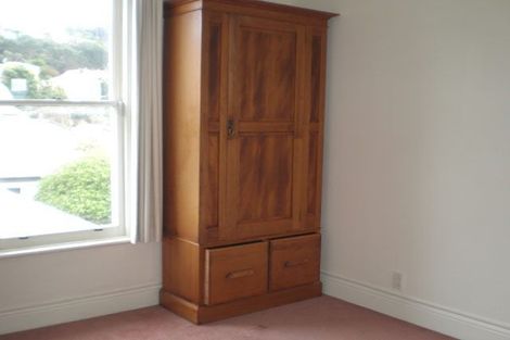 Photo of property in 15 Kenwyn Terrace, Newtown, Wellington, 6021