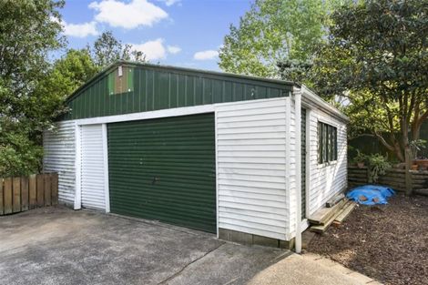 Photo of property in 9 James Scott Place, Te Atatu South, Auckland, 0602