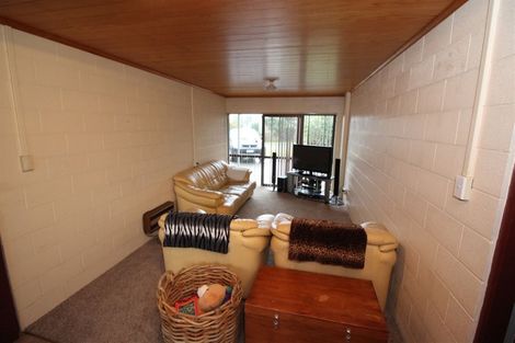 Photo of property in 54 Pohutukawa Drive, Tokoroa, 3420