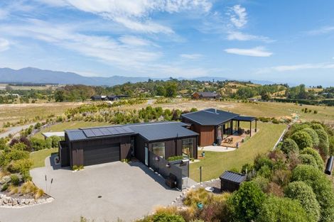Photo of property in 21 Te Momokai Lane, Tasman, Upper Moutere, 7173