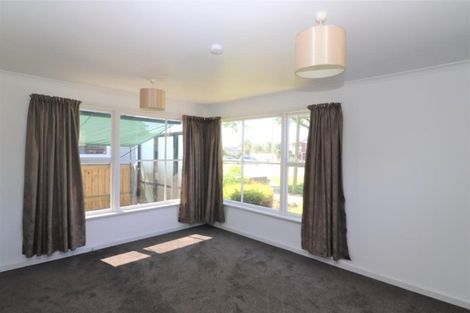 Photo of property in 39 Somerset Crescent, Spreydon, Christchurch, 8024