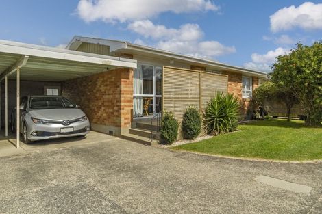 Photo of property in 2/128 Sixteenth Avenue, Tauranga South, Tauranga, 3112