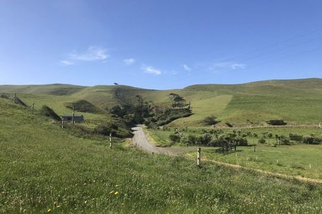 Photo of property in 1809 Whaanga Road, Raglan, 3296