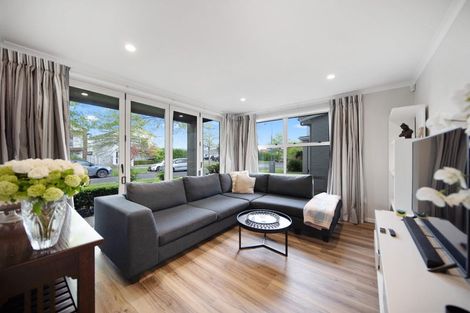 Photo of property in 9 Tarapiroe Avenue, Takanini, 2112