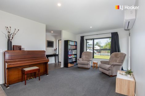 Photo of property in 29 Cemetery Road, East Taieri, Mosgiel, 9024