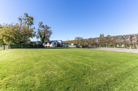 Photo of property in 335 Egerton Road, Winton, 9782