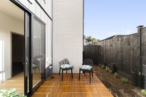 Photo of property in 125 Ridge Road, Howick, Auckland, 2014