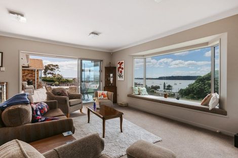 Photo of property in 109 Harbour View Road, Omokoroa, 3114