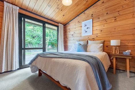 Photo of property in 16 Lupin Road, Otaki, 5512