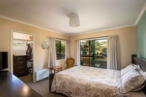 Photo of property in 537 Richmond Road, Lepperton, New Plymouth, 4373