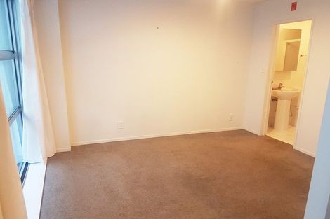 Photo of property in 8 Clayton Street, Saint Clair, Dunedin, 9012