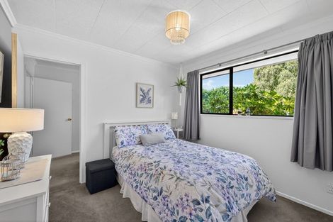 Photo of property in 32 Scarlet Oak Drive, West Melton, Christchurch, 7676