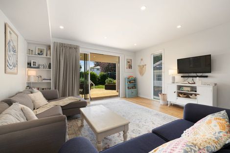 Photo of property in 153 Harris Crescent, Papanui, Christchurch, 8053