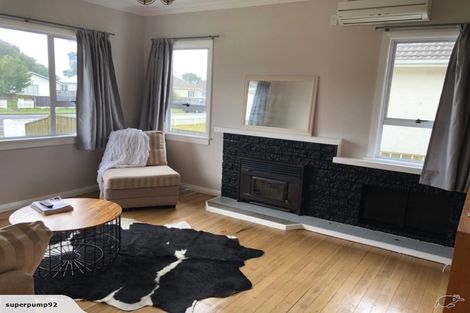 Photo of property in 25 Waimea Street, Westown, New Plymouth, 4310