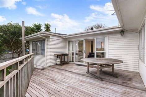 Photo of property in 1/12 Gibraltar Street, Howick, Auckland, 2014