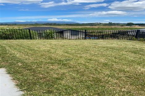 Photo of property in 41 Pioneer Crescent, Omokoroa, 3114