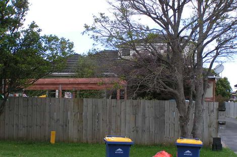 Photo of property in 1/64 Eversleigh Road, Belmont, Auckland, 0622