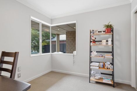 Photo of property in 46 Oakwood Drive, Rangiora, 7400