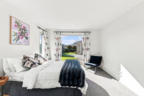 Photo of property in 4 Kilkivan Lane, Broomfield, Christchurch, 8042