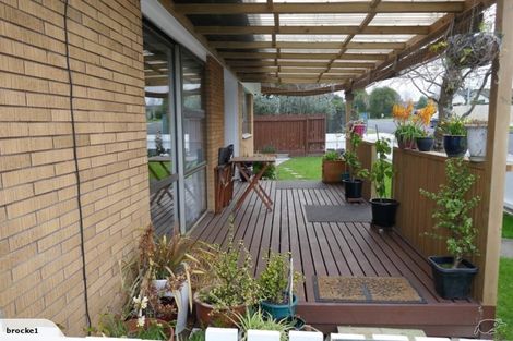 Photo of property in 1/2 Taonui Street, Rosehill, Papakura, 2113